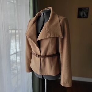 LTD Chic Tan Women's Wool Short Jacket with Button Closure and Belt Size Large
